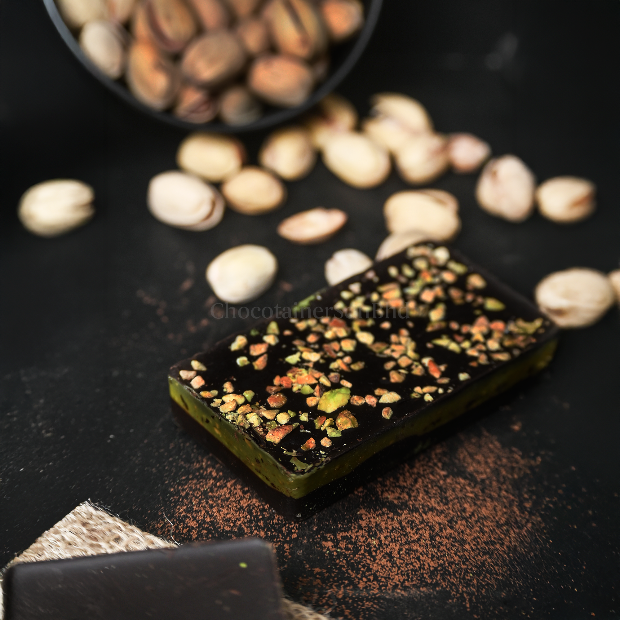 Pistachios Chocolate Bar